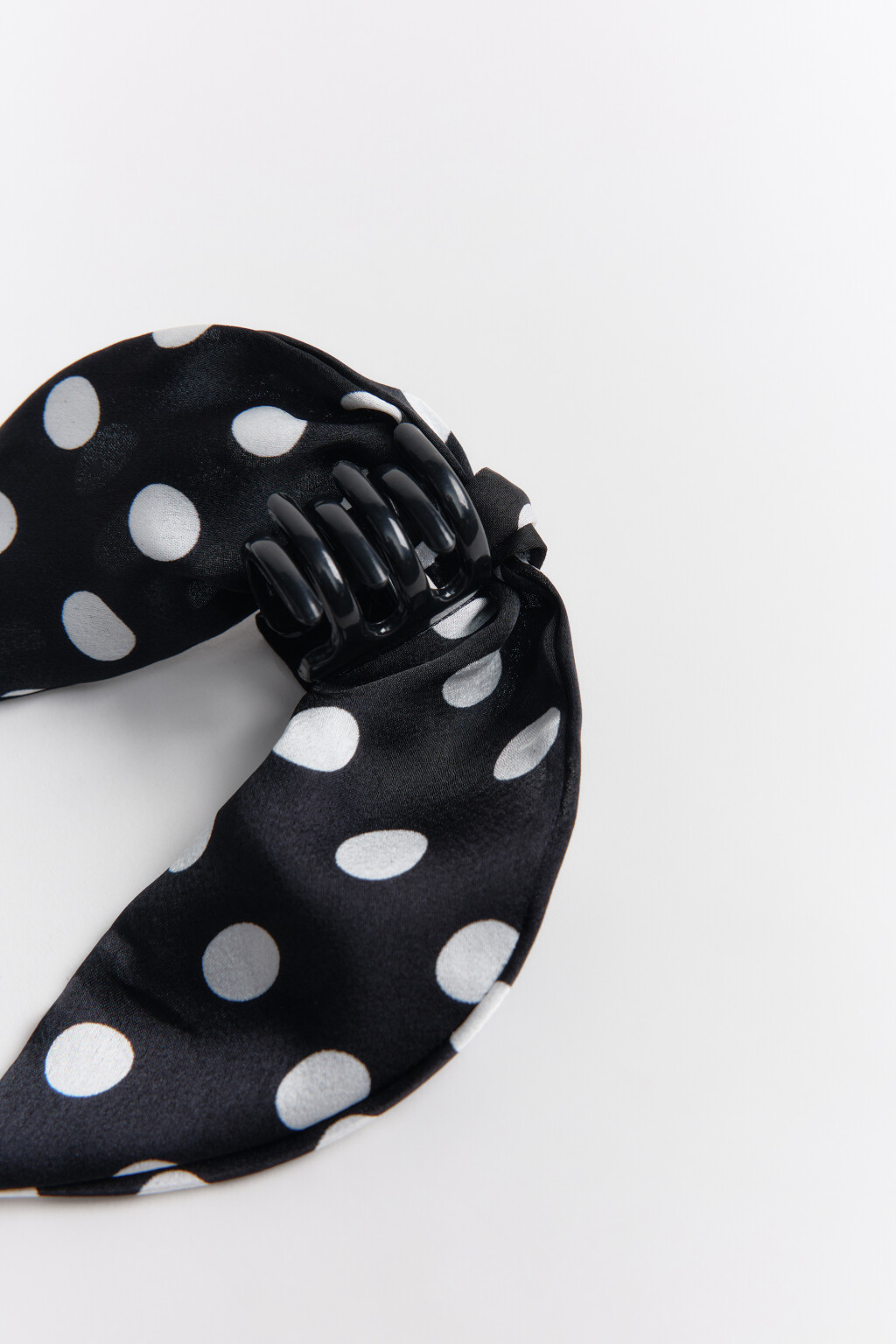 Заколка-краб в виде бантика в горошек - цвет черный - 4