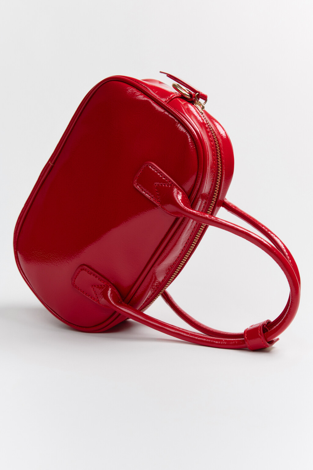 Сумка-кроссбоди каркасная с кожаной фактурой - цвет красный - 5