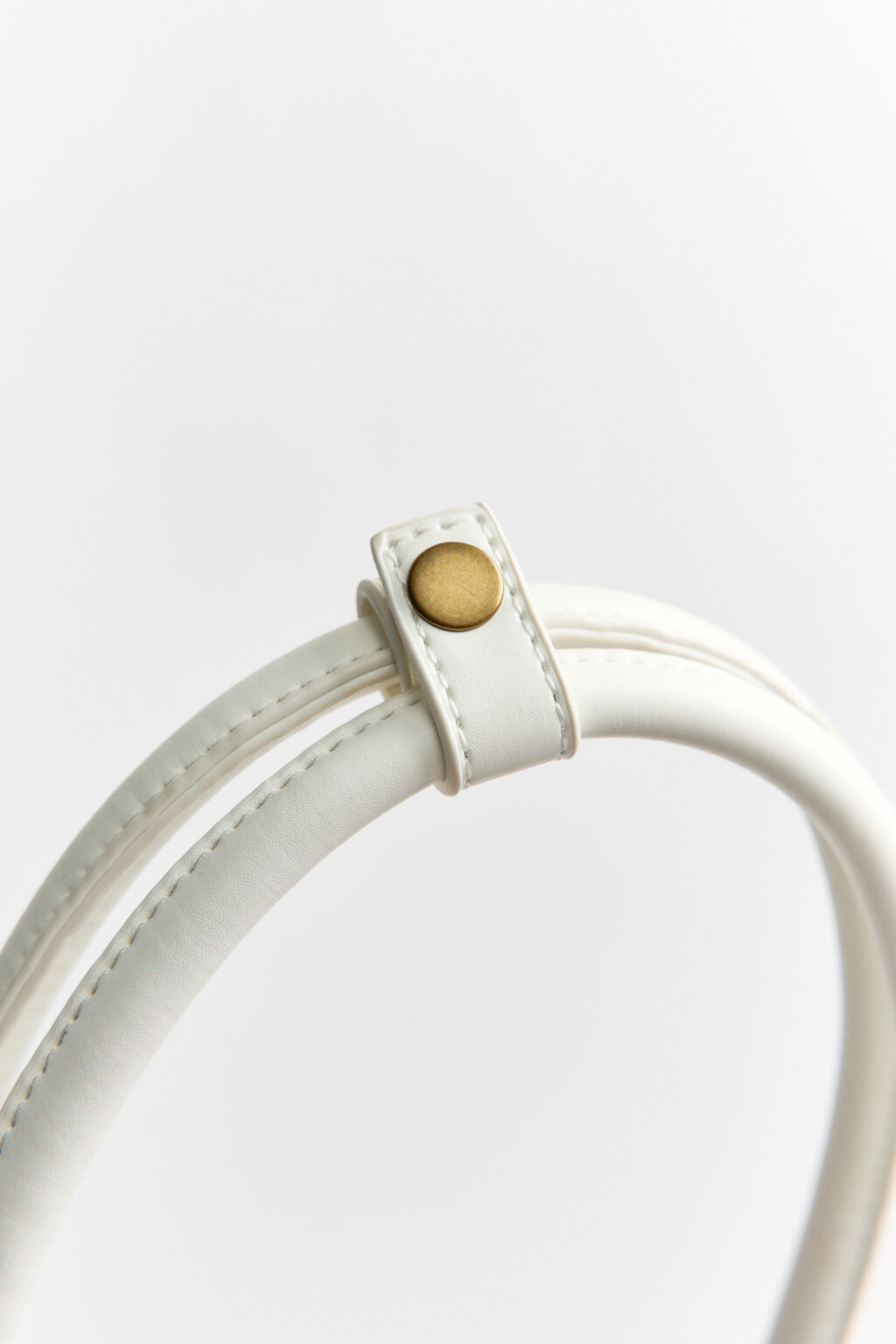 Сумка-багет с контрастными ручками - цвет черный - 8