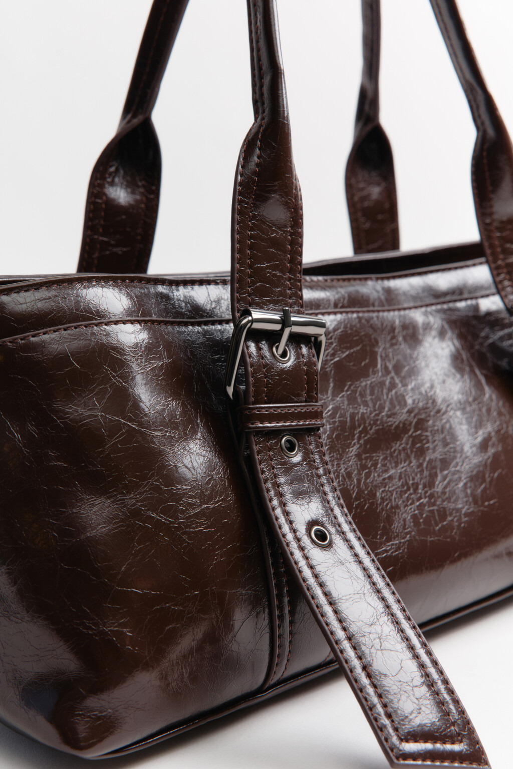 Сумка-багет с кожаной фактурой - цвет коричневый - 11