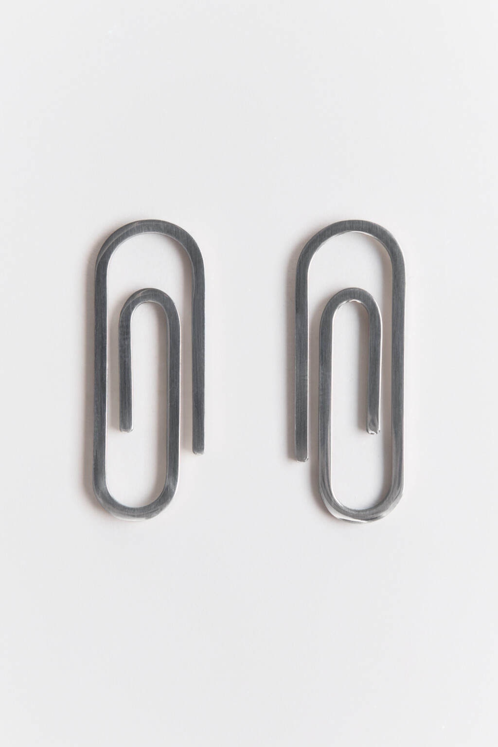 Серьги-продевки в виде булавок - цвет серый - 1