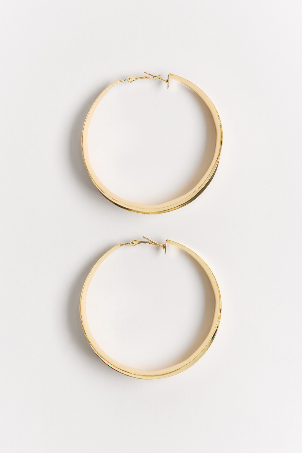 Серьги-кольца широкие - цвет серый - 3