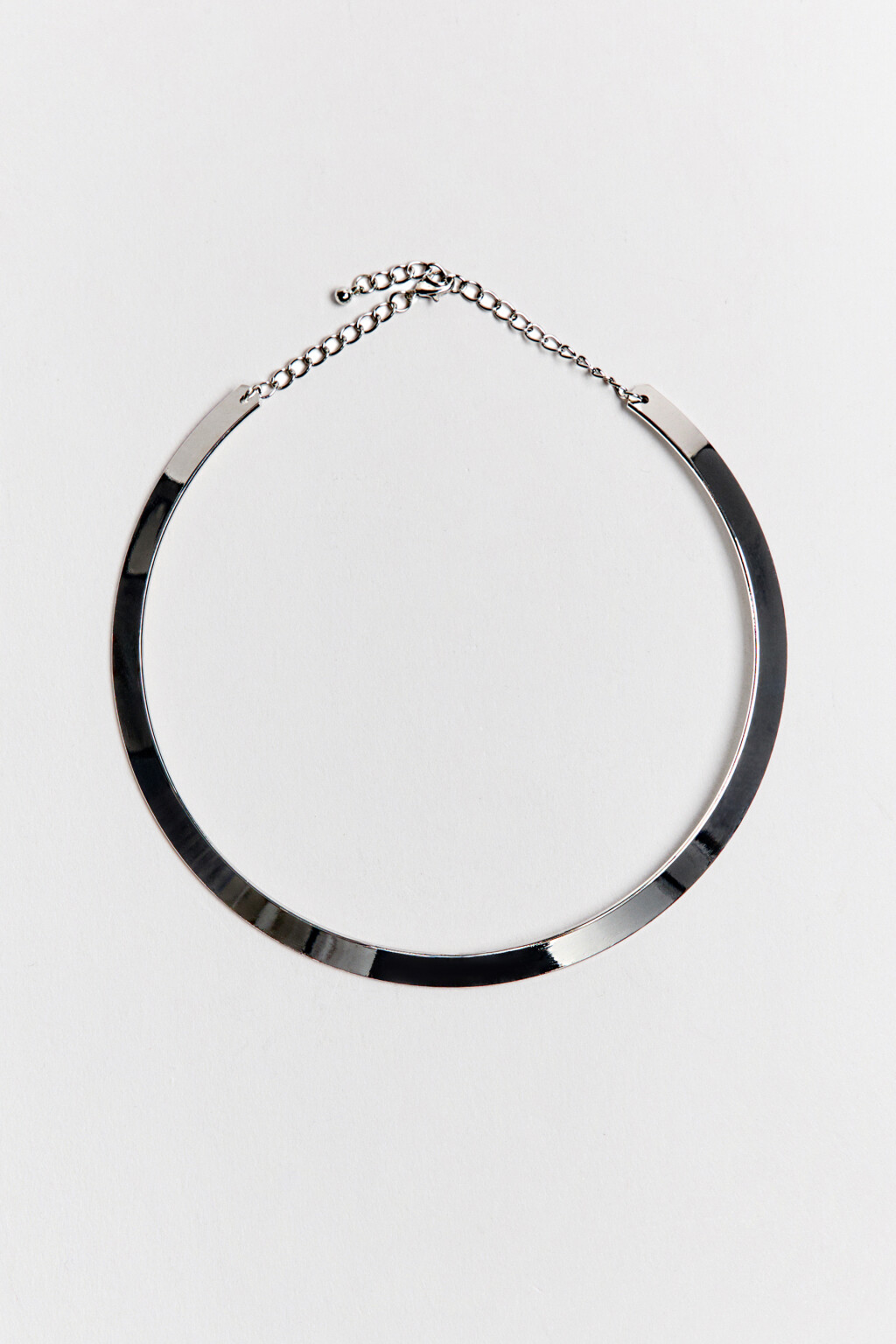 Колье в виде кольца серебристое - цвет серый - 1