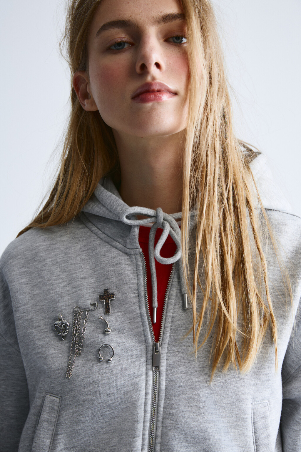 Набор брошей фигурный (5 штук) - цвет серый - 1