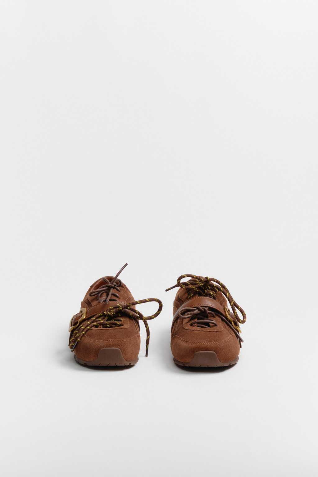 Кроссовки из натуральной кожи с боковой пряжкой - цвет коричневый - 6