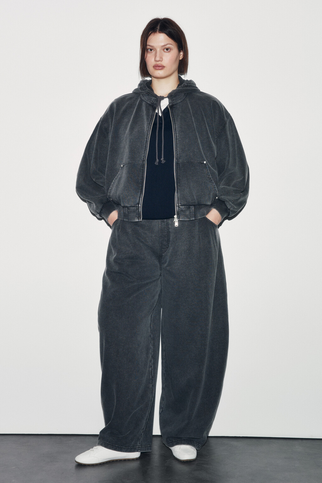 Брюки barrel fit с имитацией джинсы - цвет серый - 4