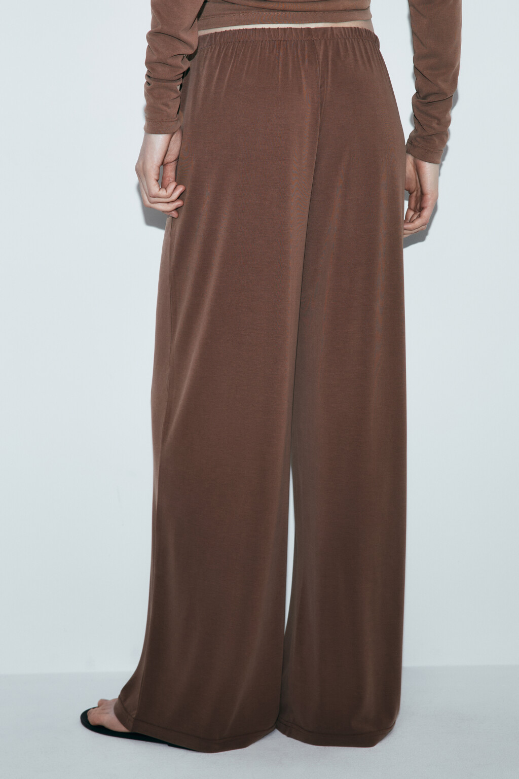 Брюки прямые со средней посадкой из модала - цвет бежевый - 3