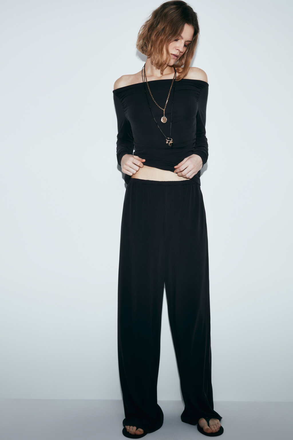 Брюки прямые со средней посадкой из модала - цвет серый - 1