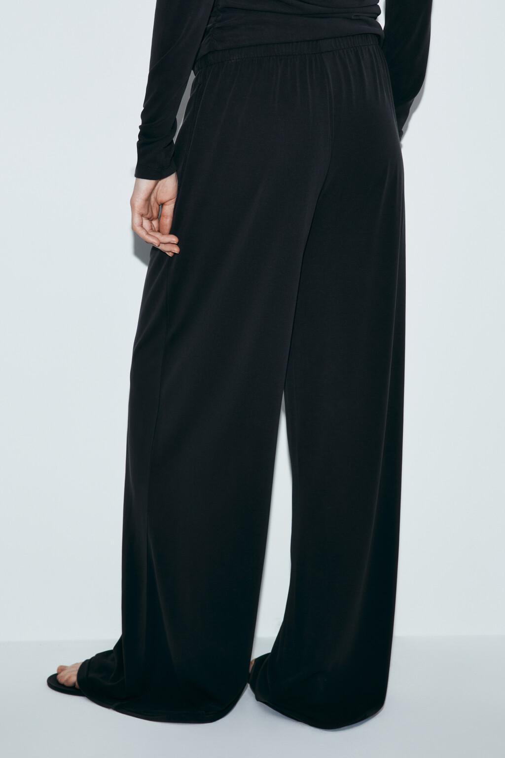 Брюки прямые со средней посадкой из модала - цвет серый - 3