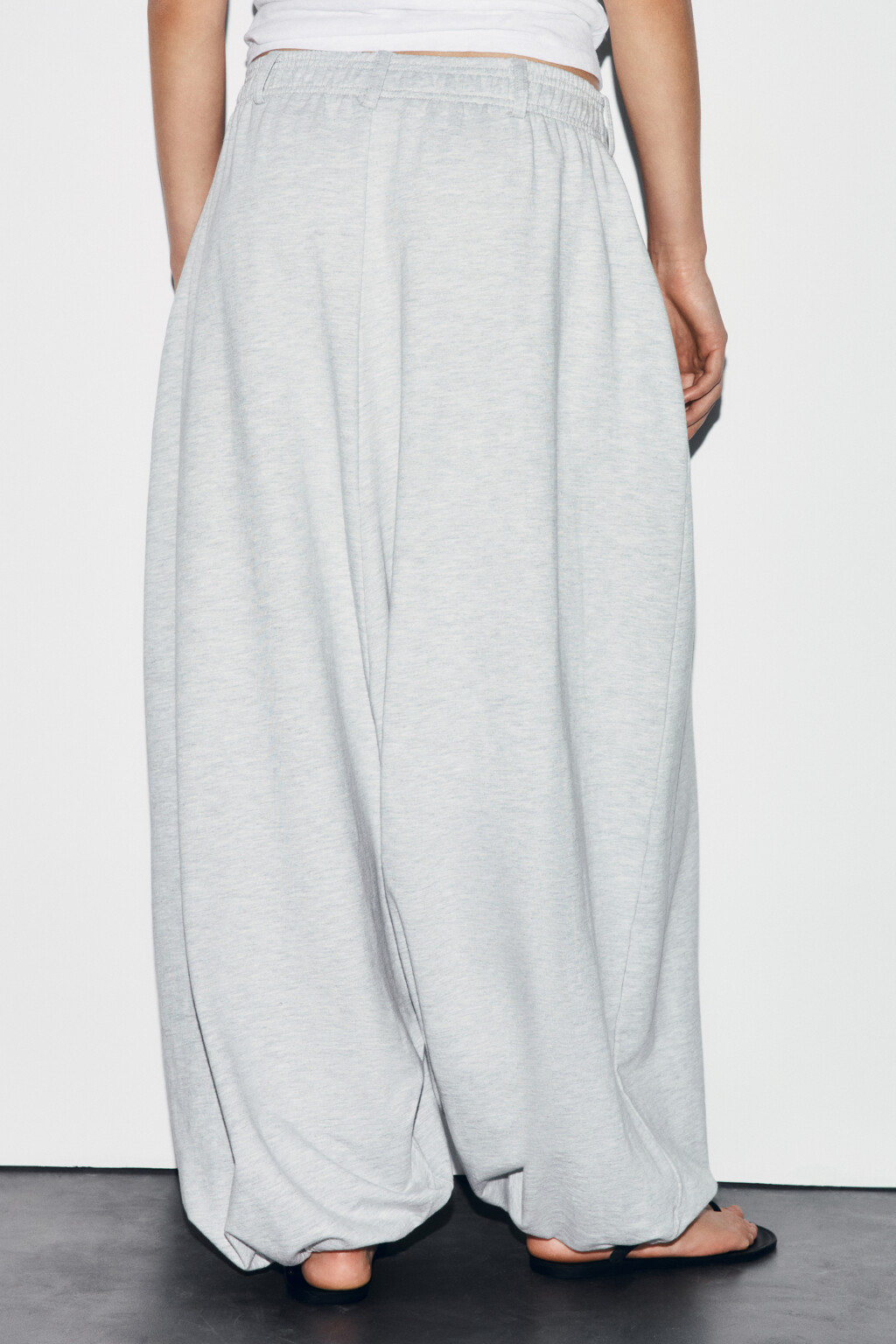 Брюки широкие из футера со средней посадкой - цвет серый - 3