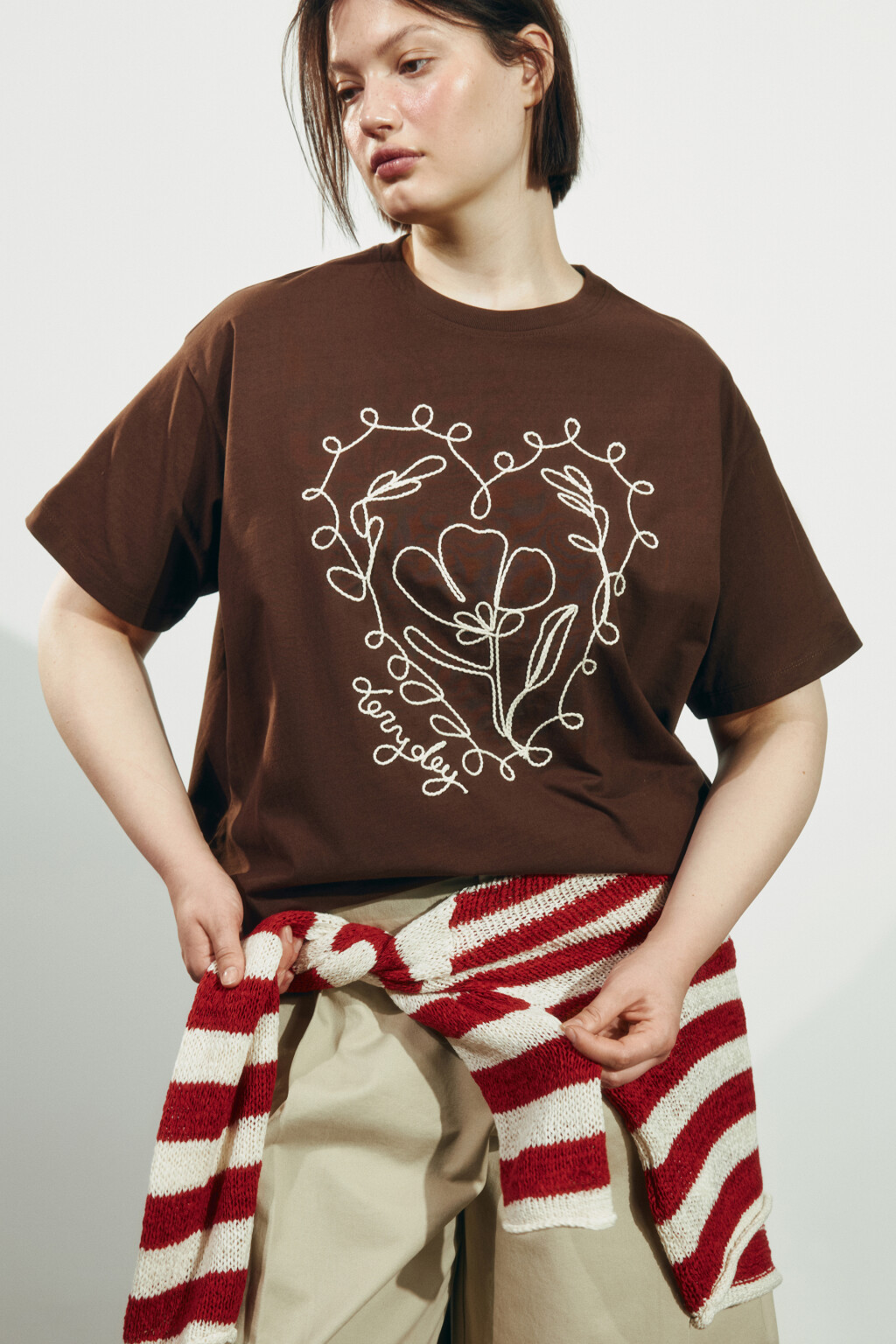 Футболка хлопковая с рисунком - цвет коричневый - 1