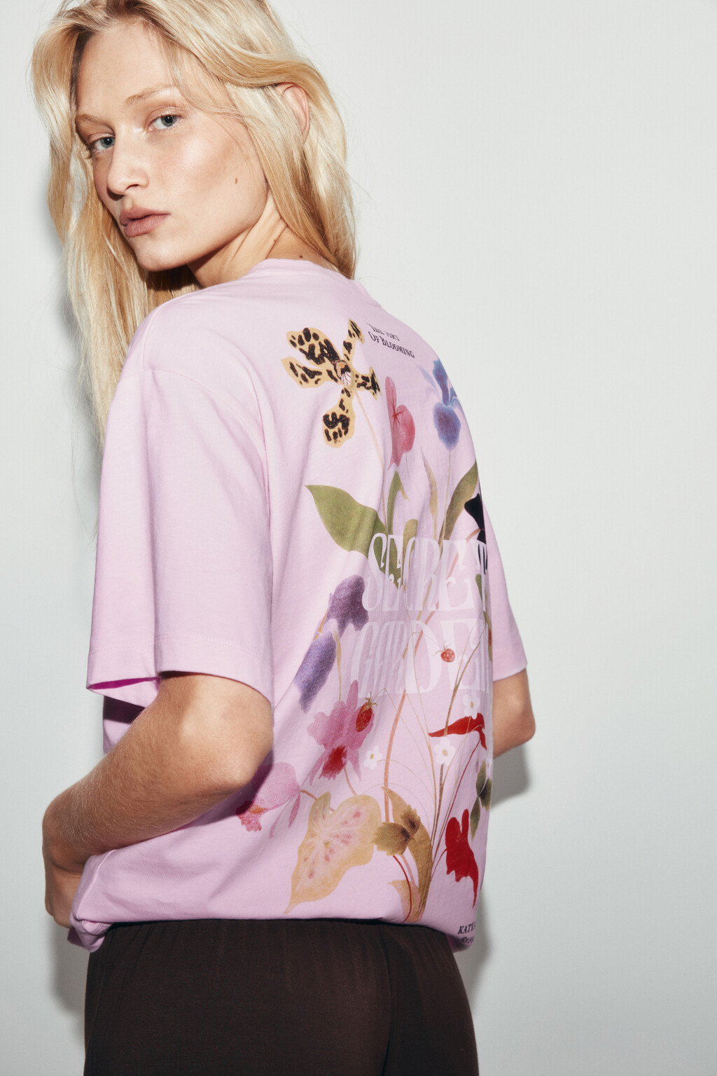 Футболка хлопковая с ароматизированным принтом - цвет розовый - 1