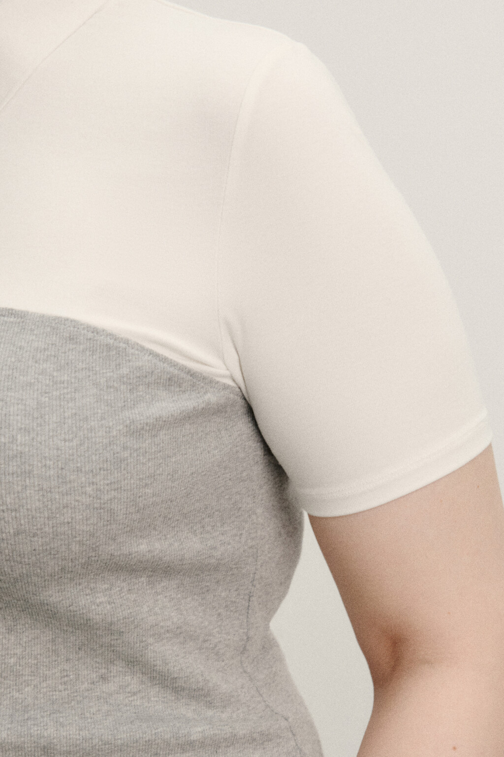 Футболка-поло на молнии с топом - цвет серый - 6