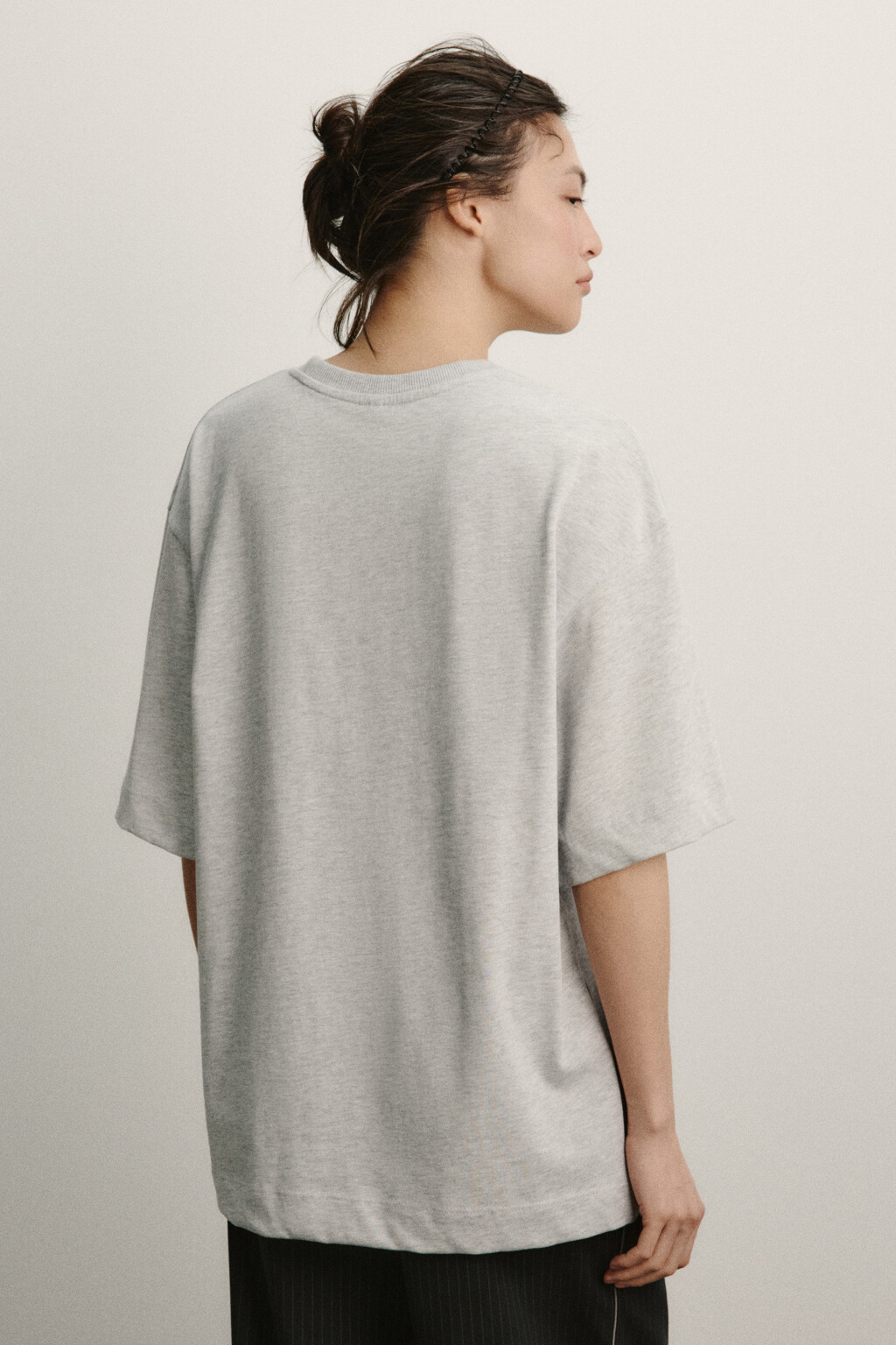 Футболка хлопковая оверсайз с принтом - цвет серый - 3