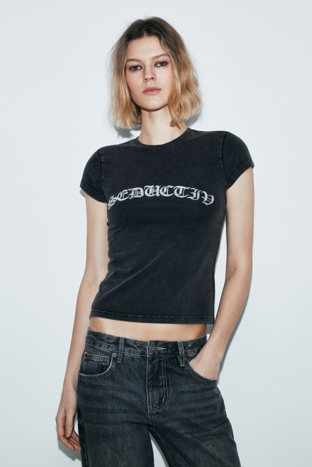 Футболка-топ хлопковая облегающая с принтом - цвет черный - 2