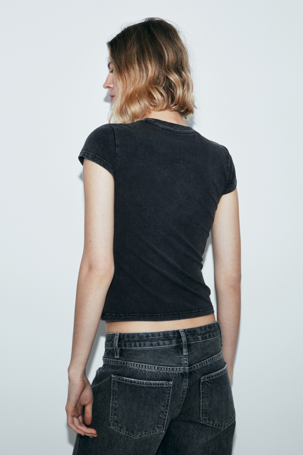 Футболка-топ хлопковая облегающая с принтом - цвет черный - 3