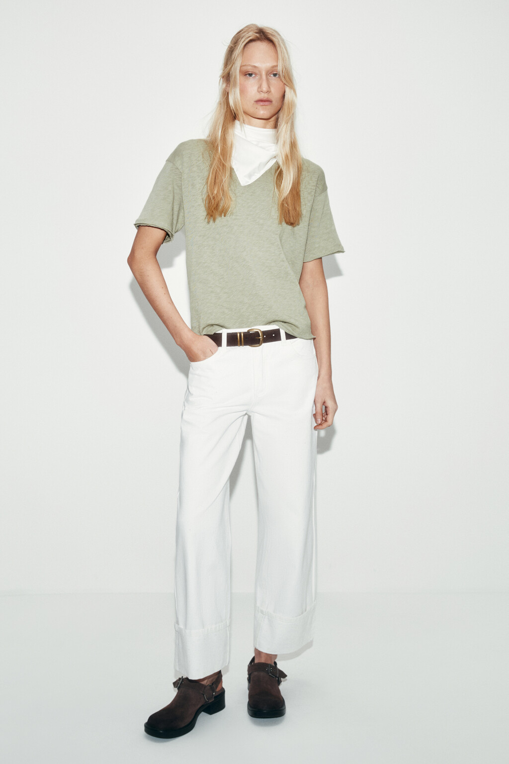 Футболка хлопковая с открытыми срезами - цвет зеленый - 4