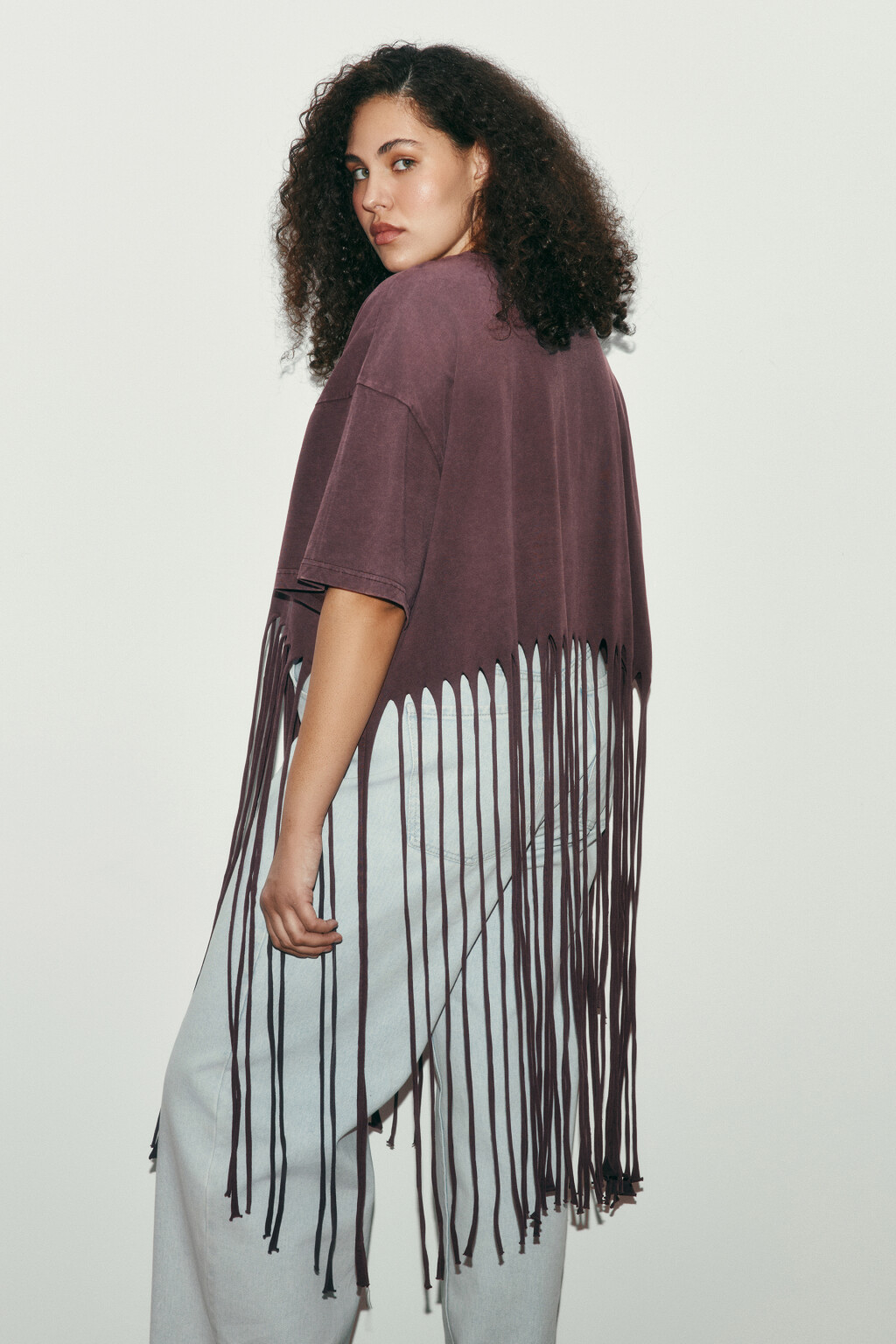 Футболка-топ с длинной бахромой - цвет коричневый - 3