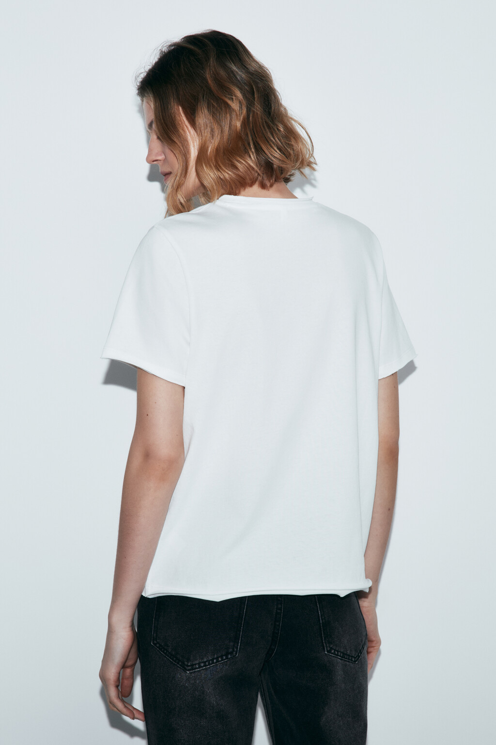 Футболка прямая хлопковая с принтом - цвет белый - 3