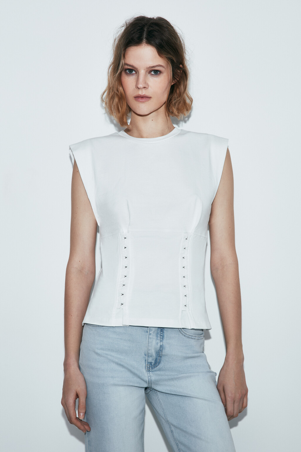 Майка-топ хлопковая на крючках - цвет белый - 2