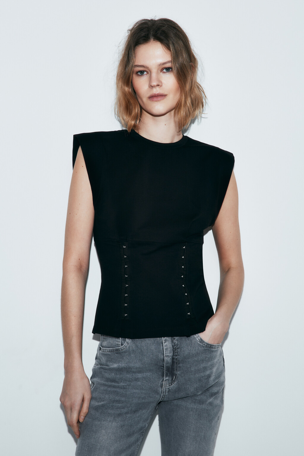 Майка-топ хлопковая на крючках - цвет черный - 2