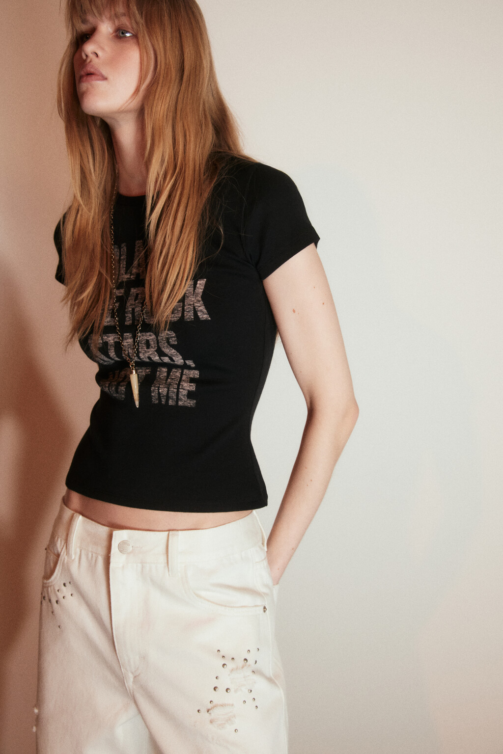 Футболка хлопковая облегающая с принтом - цвет черный - 2