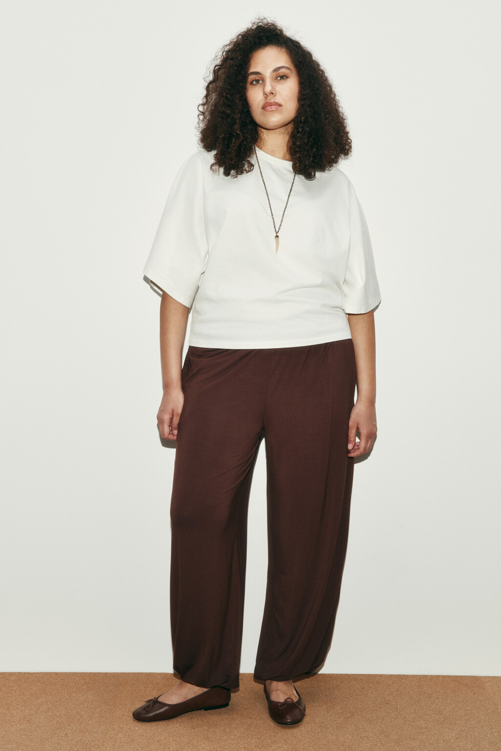 Футболка хлопковая с вареным эффектом - цвет белый - 4