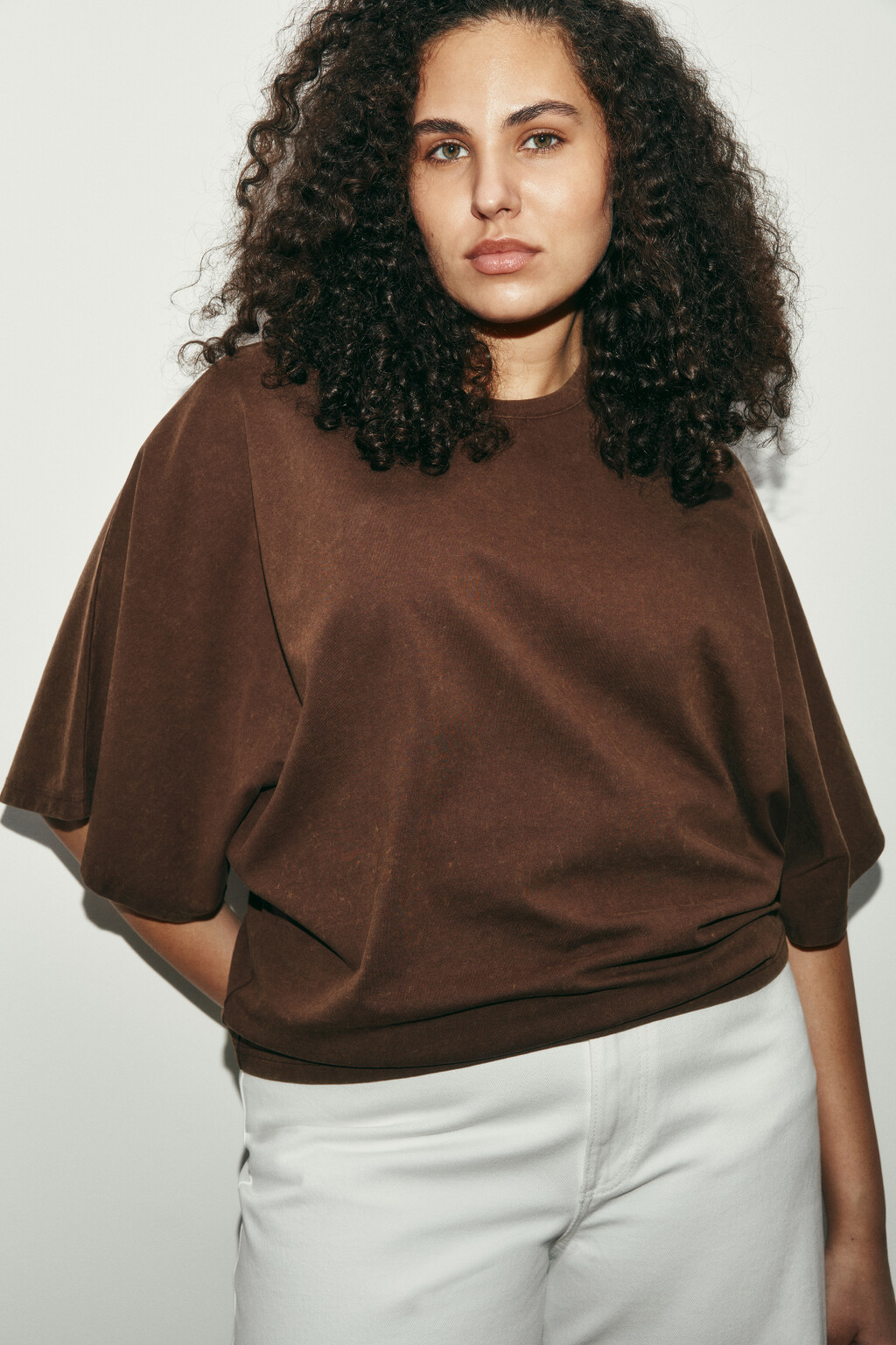 Футболка хлопковая с вареным эффектом - цвет коричневый - 2