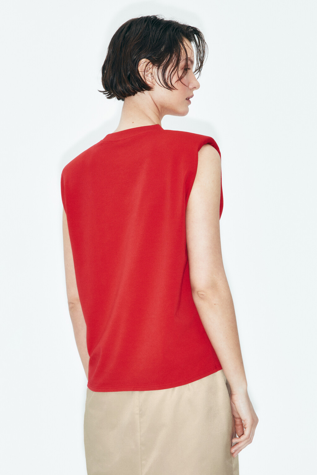 Футболка оверсайз с подплечниками - цвет красный - 4