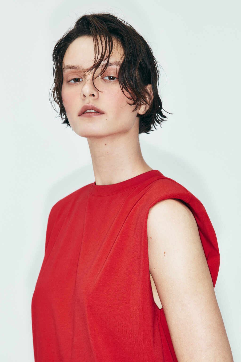 Футболка оверсайз с подплечниками - цвет красный - 7