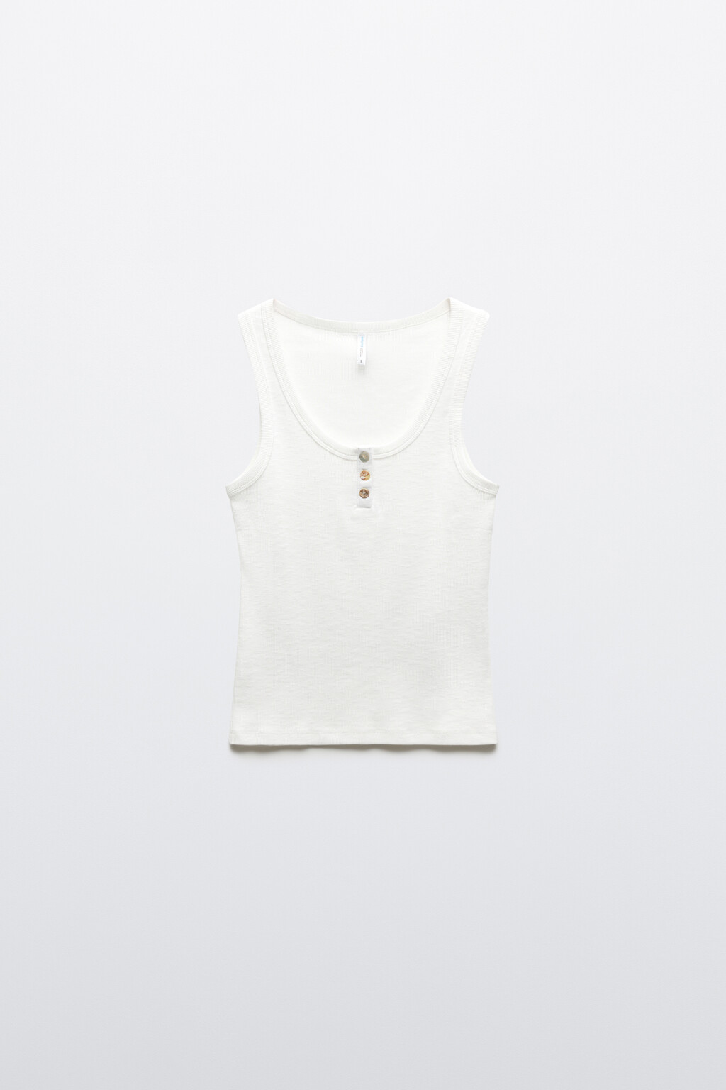 Майка-топ приталенная на пуговицах - цвет белый - 7