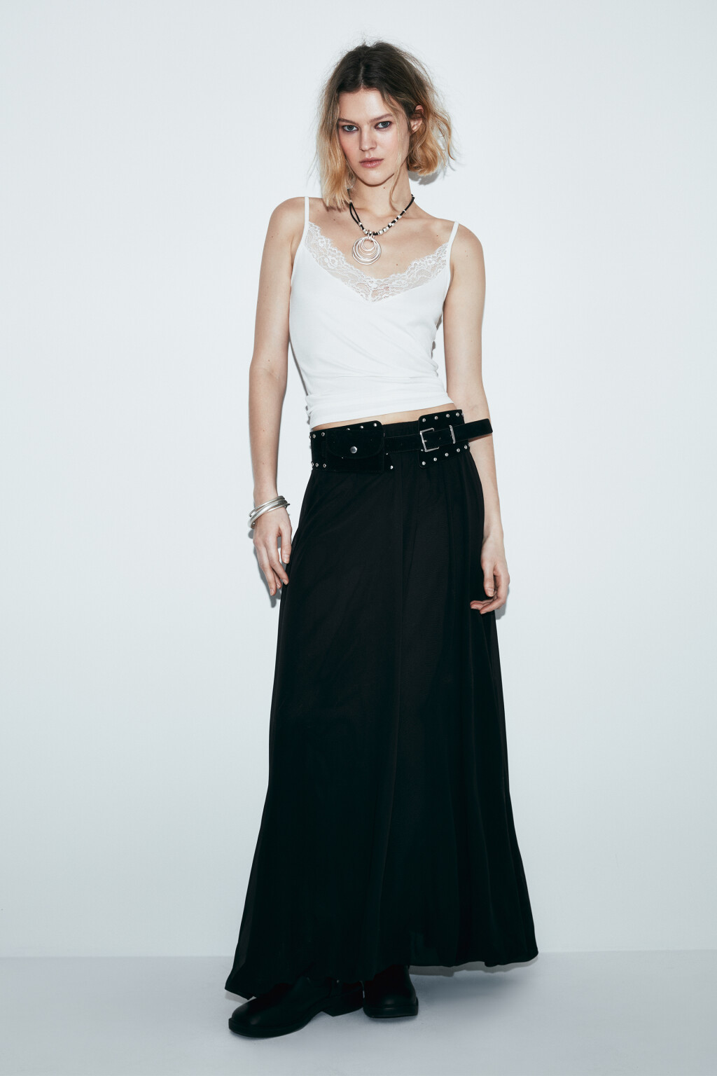 Майка-топ с кружевом и лиоцеллом - цвет белый - 4