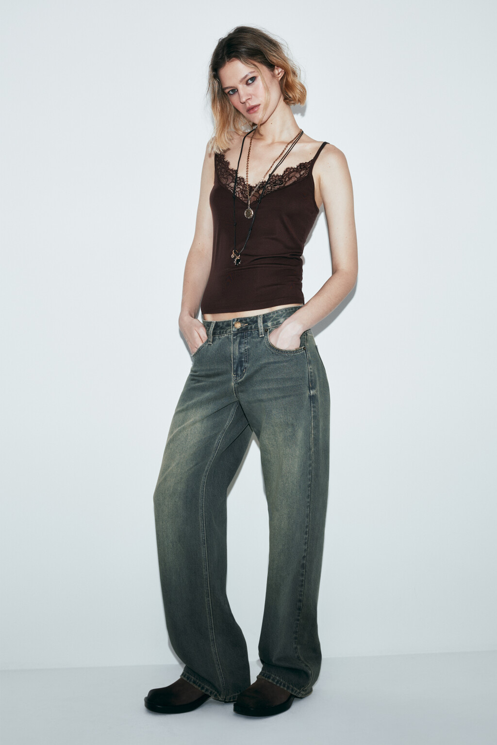 Майка-топ с кружевом и лиоцеллом - цвет коричневый - 5