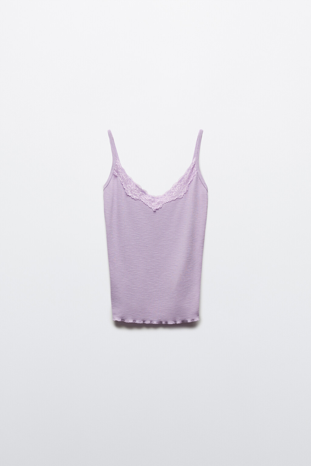 Майка-топ облегающая на тонких бретелях с кружевом - цвет сиреневый - 7