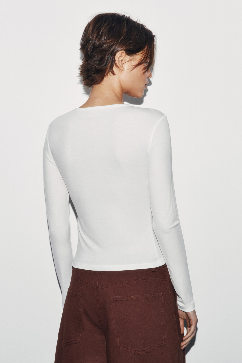 Лонгслив облегающий из лиоцелла - цвет белый - 3