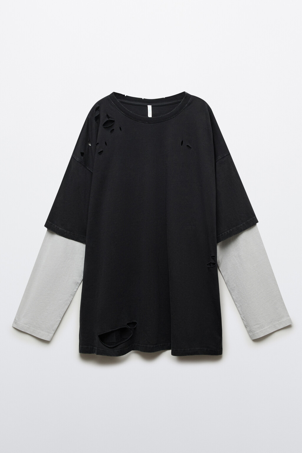 Лонгслив рваный с имитацией второго слоя и принтом - цвет черный - 1