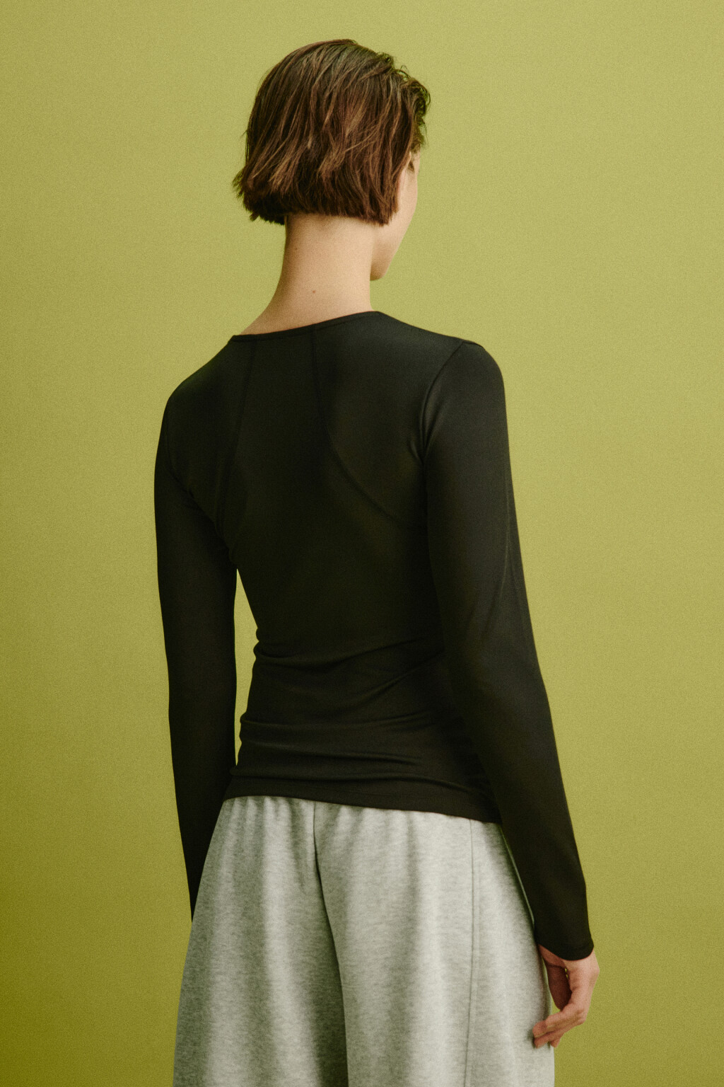 Лонгслив облегающий на молнии с прострочками - цвет черный - 3