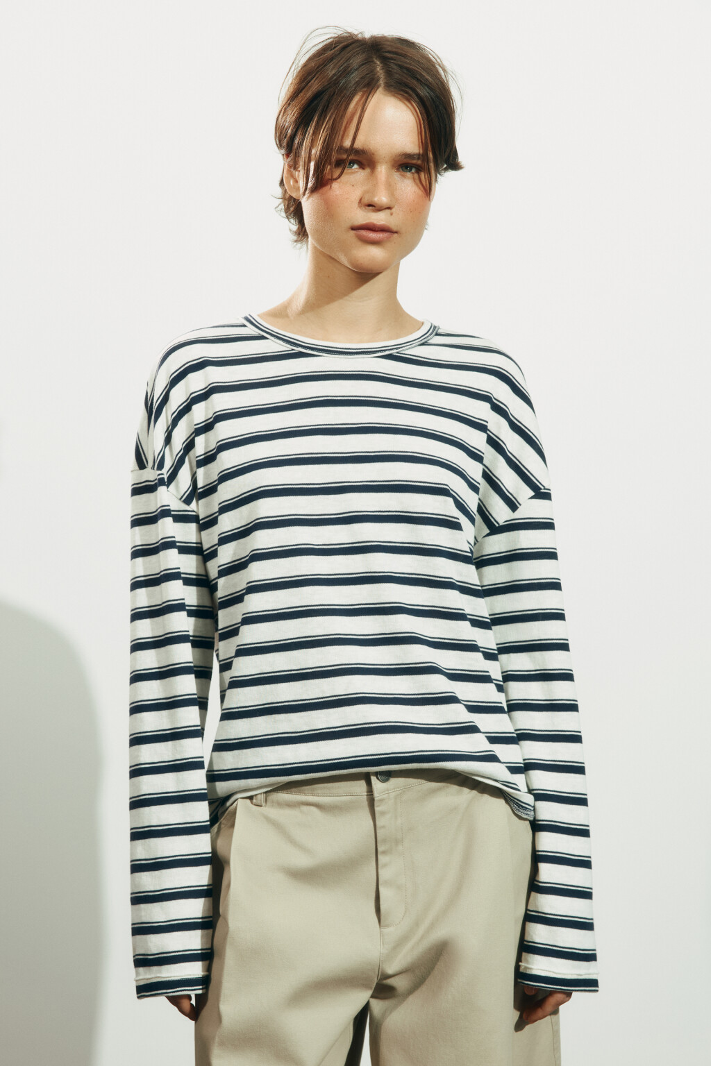 Лонгслив оверсайз в полоску - цвет синий - 2