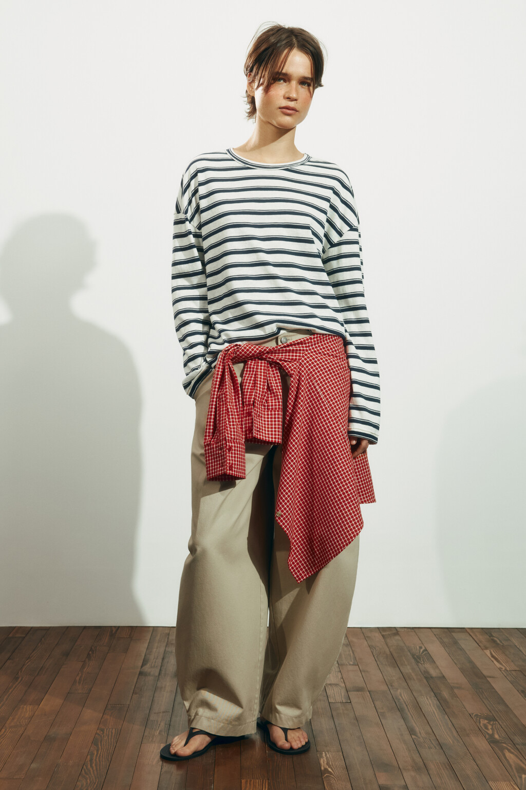 Лонгслив оверсайз в полоску - цвет синий - 4