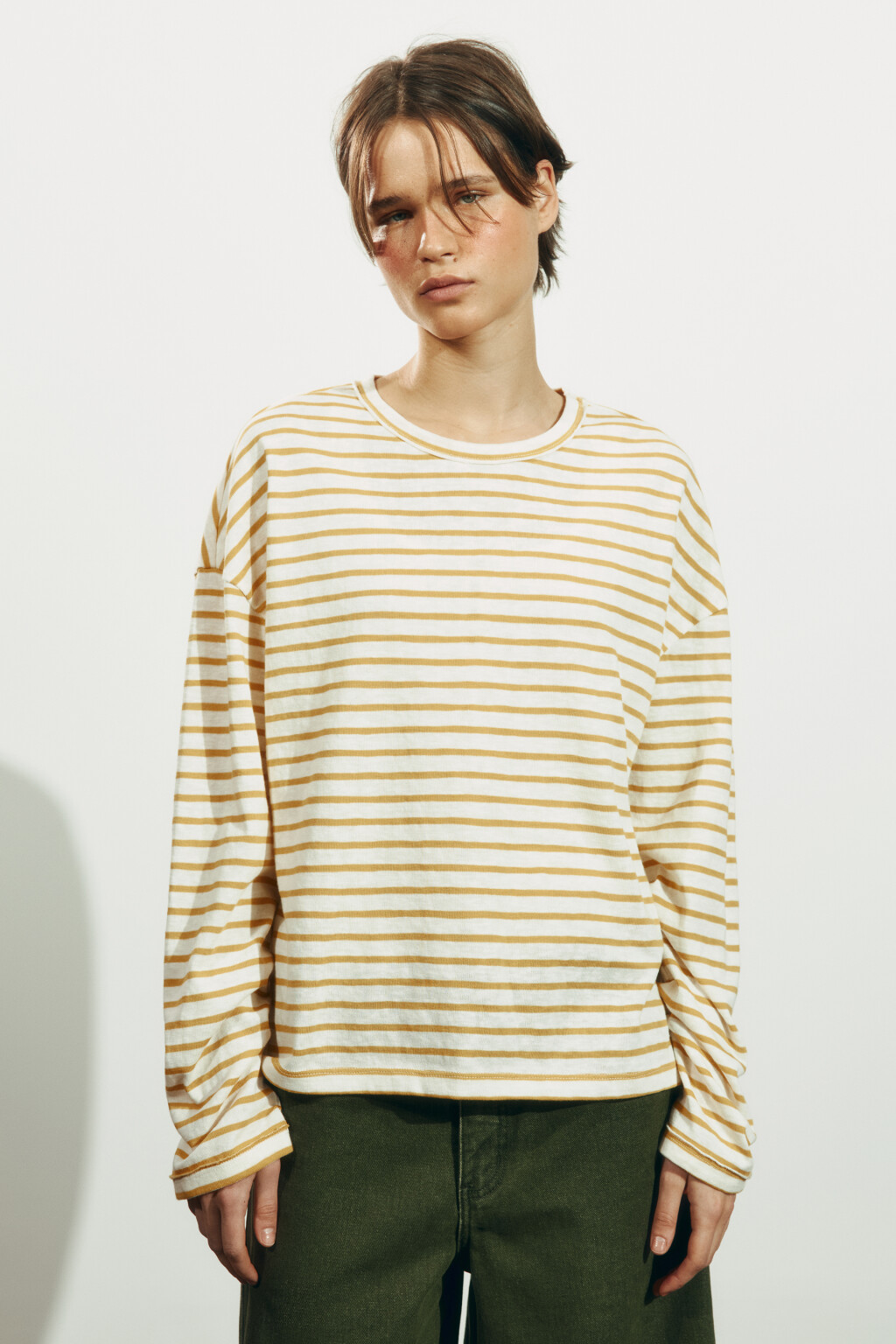 Лонгслив оверсайз в полоску - цвет желтый - 3