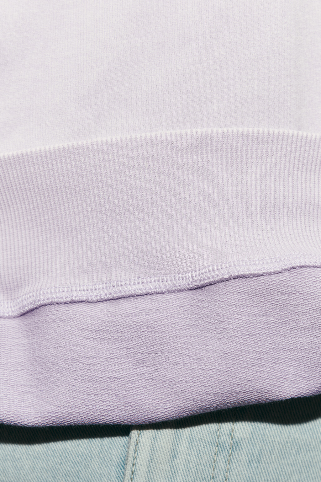 Свитшот из футера с кружевными манжетами - цвет сиреневый - 7