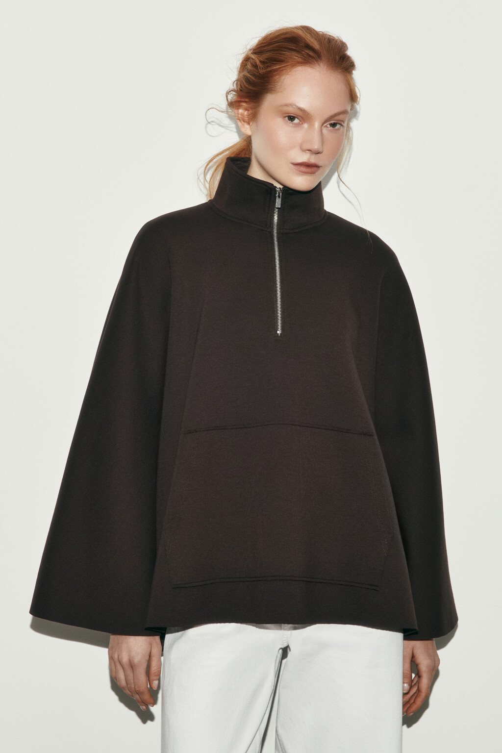 Свитшот-пончо на молнии с воротником-стойкой - цвет коричневый - 3