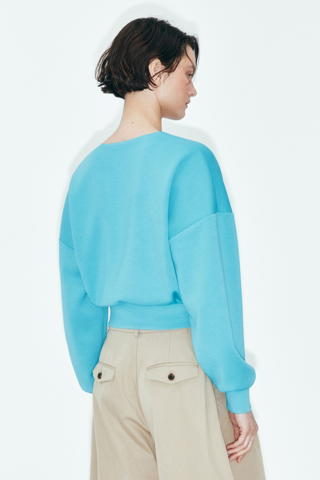Свитшот укороченный с поясом - цвет голубой - 4