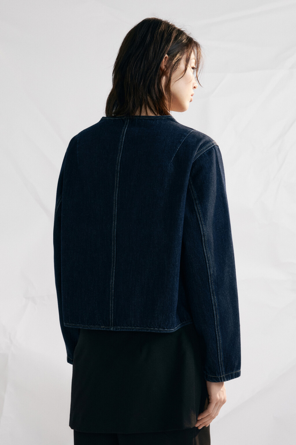 Куртка джинсовая укороченная в китайском стиле - цвет синий - 3