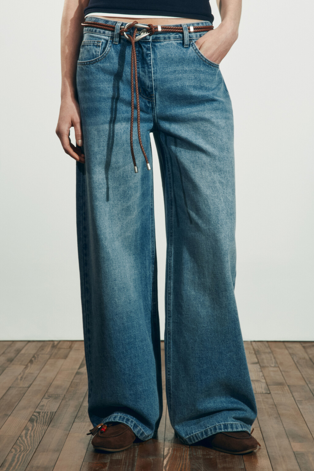 Джинсы wide leg со средней посадкой и поясом - цвет голубой - 2