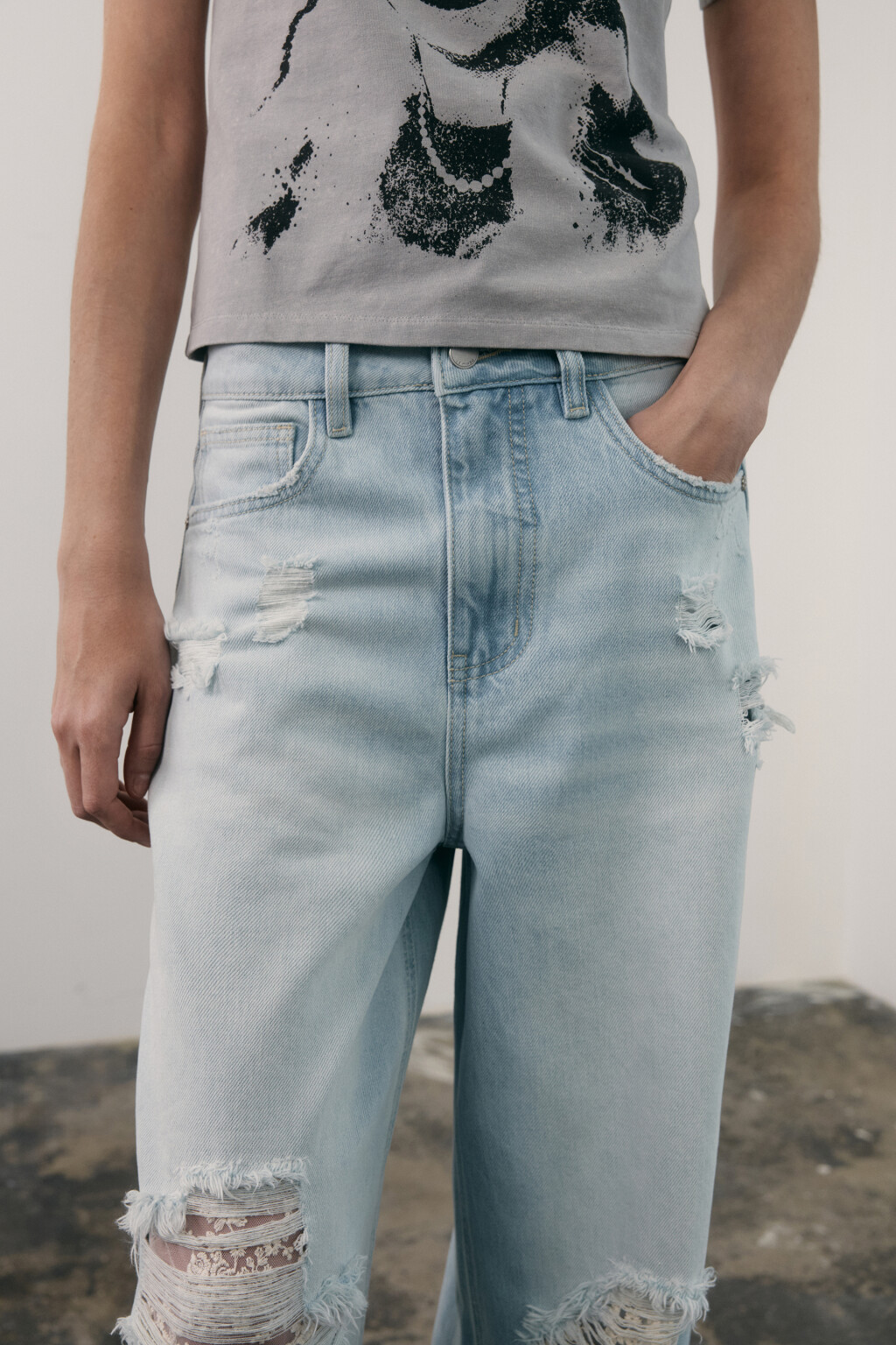 Джинсы baggy fit рваные со средней посадкой - цвет голубой - 5