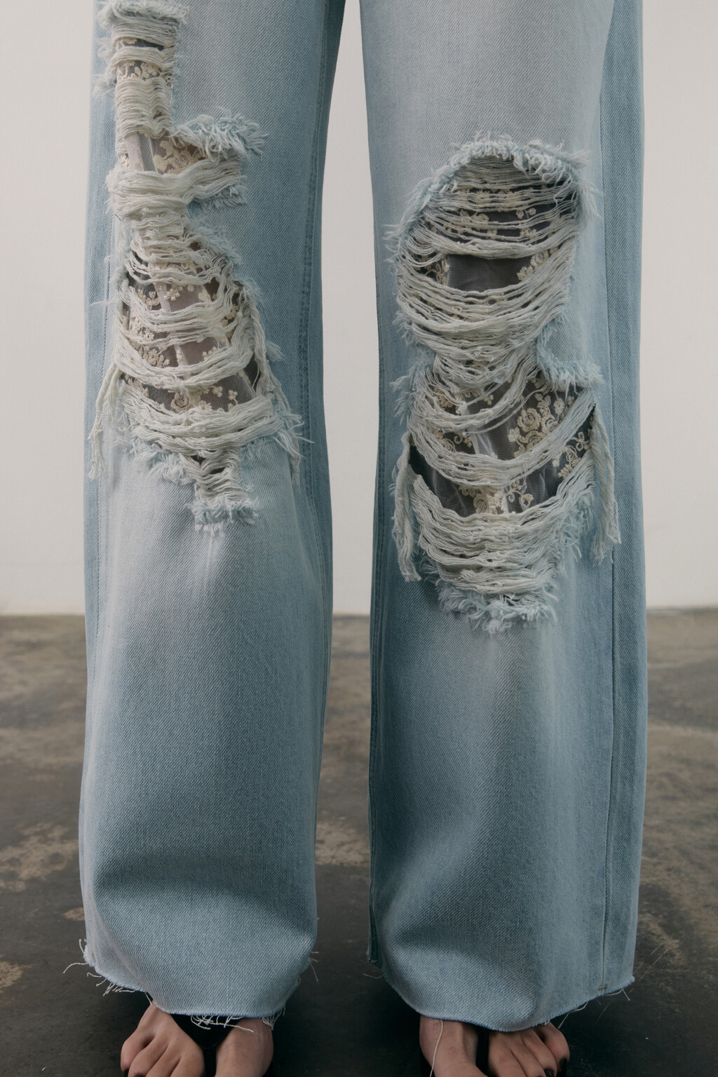 Джинсы baggy fit рваные со средней посадкой - цвет голубой - 6
