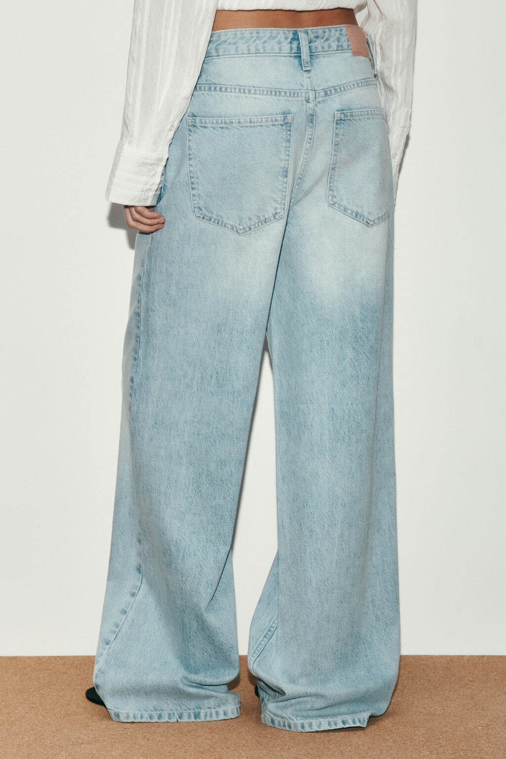 Джинсы wide leg со средней посадкой - цвет голубой - 4