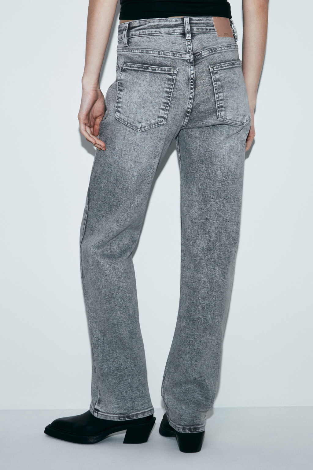 Джинсы straight fit со средней посадкой - цвет серый - 4
