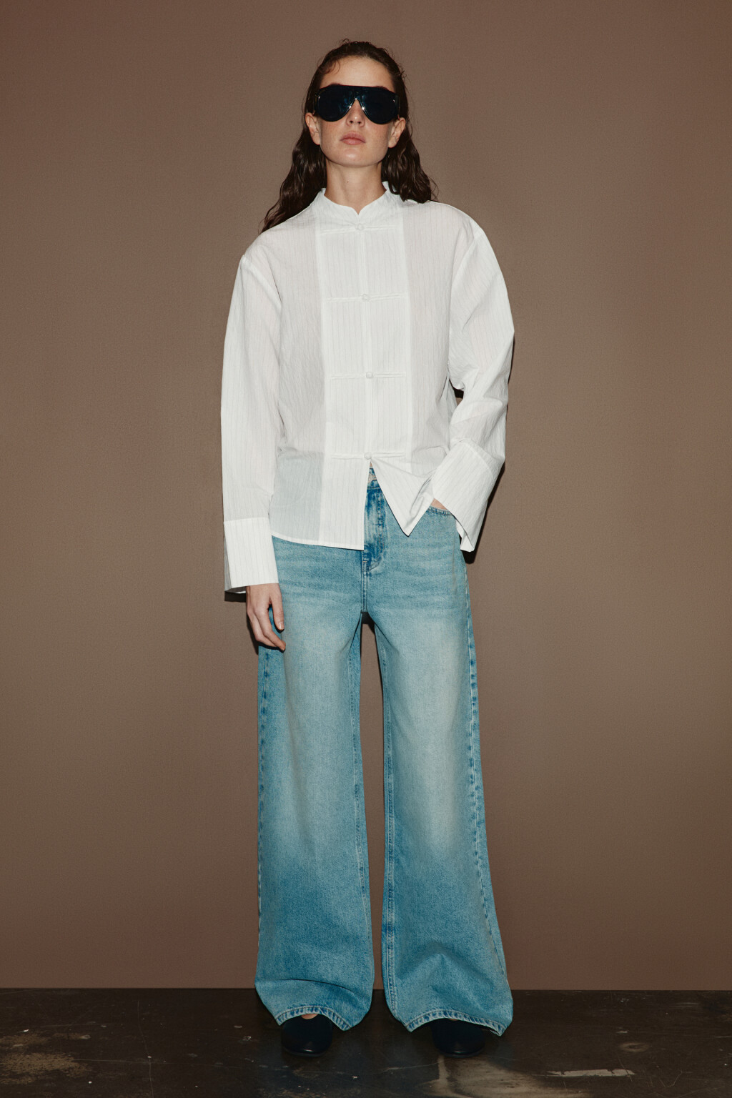 Джинсы широкие со средней посадкой - цвет голубой - 4